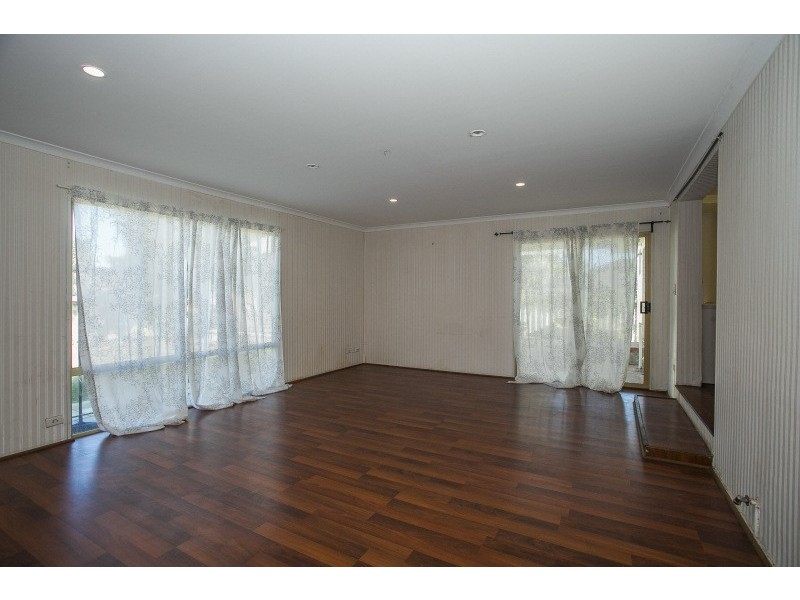 132 Marangaroo Drive, Girrawheen WA 6064