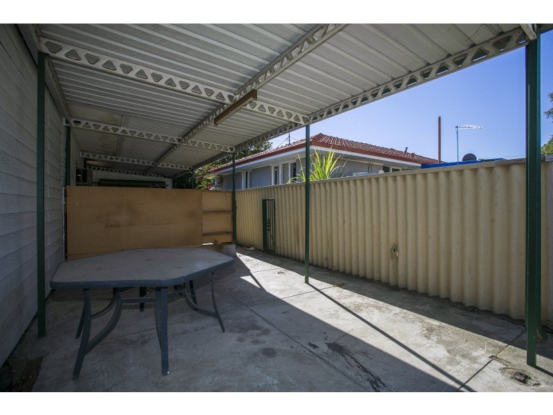 132 Marangaroo Drive, Girrawheen WA 6064