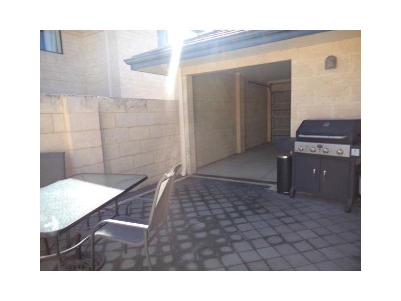 5B Decima, Innaloo WA 6018