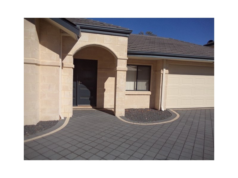 5B Decima, Innaloo WA 6018