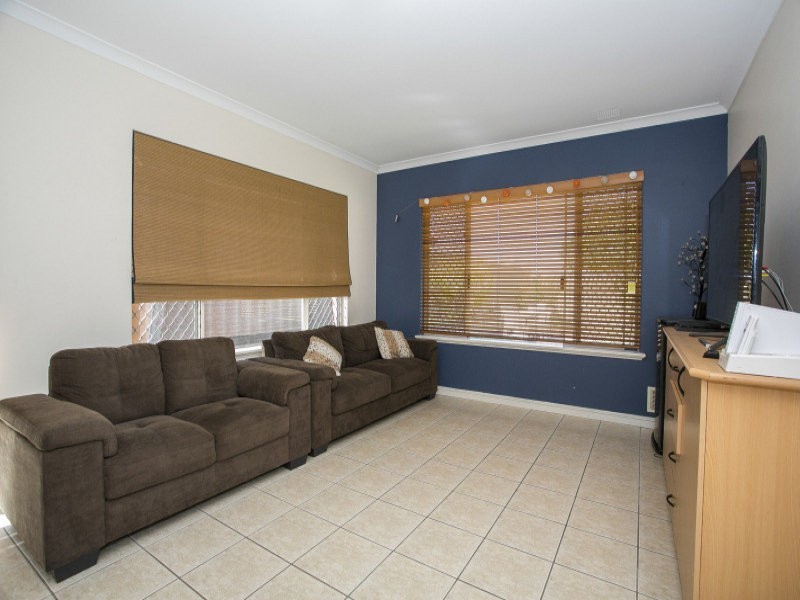 28 Salmar Way, Westminster WA 6061