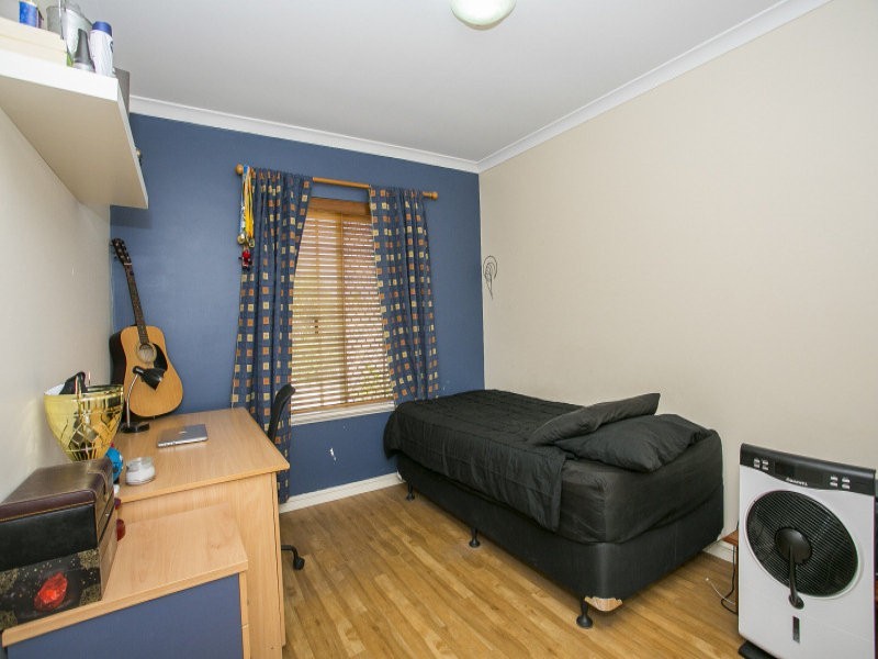 28 Salmar Way, Westminster WA 6061