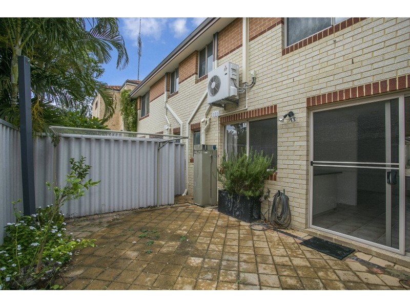 2/12 Melrose St, Leederville WA 6007