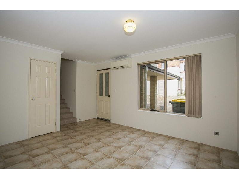 2/12 Melrose St, Leederville WA 6007