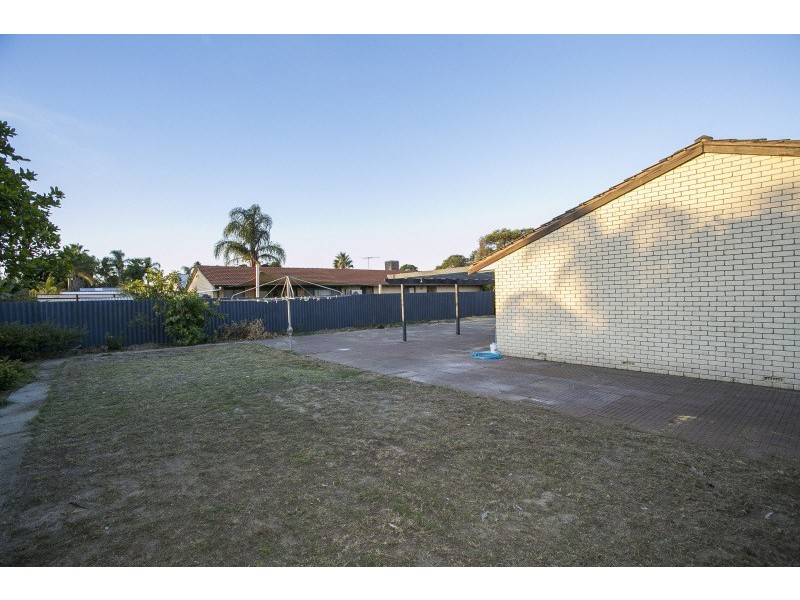 39 Gillam Way, Beechboro WA 6063