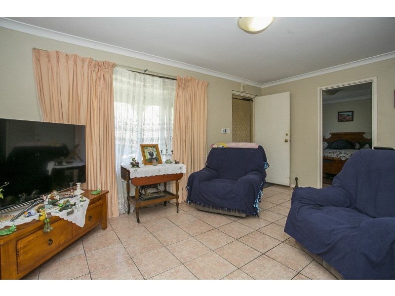 46 Hudson Way, Girrawheen WA 6064