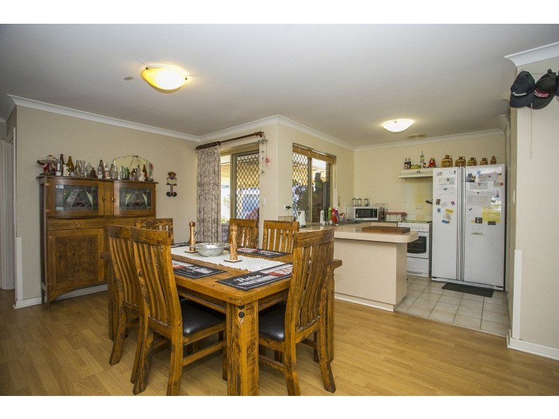 46 Hudson Way, Girrawheen WA 6064