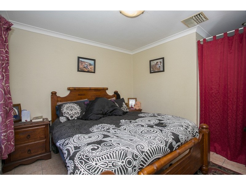 46 Hudson Way, Girrawheen WA 6064