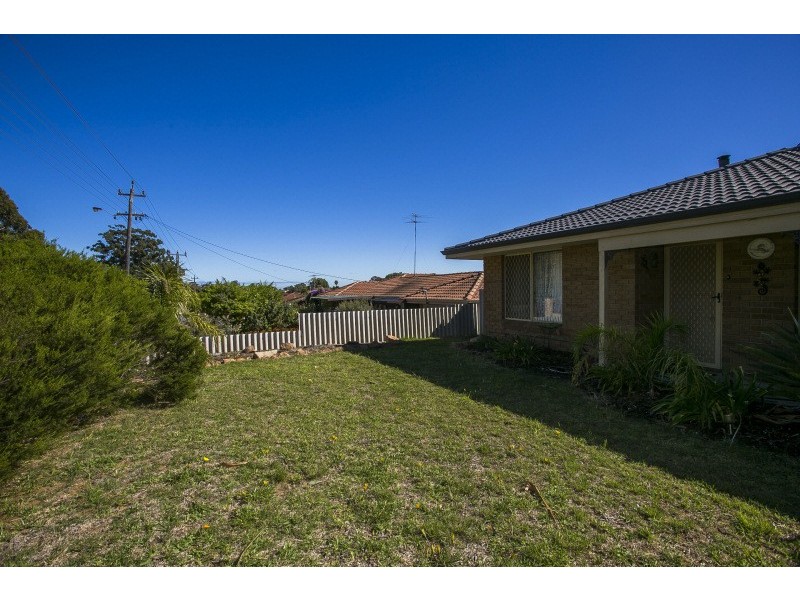 46 Hudson Way, Girrawheen WA 6064