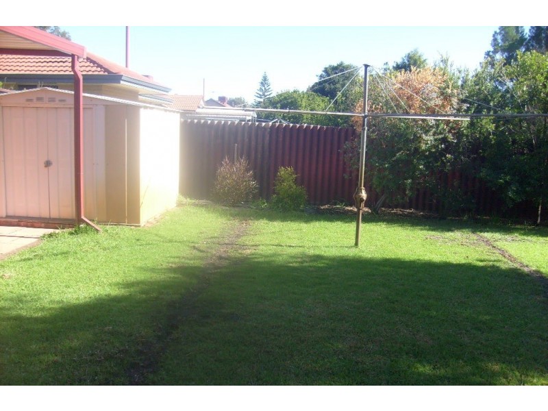 28 Letsom Way, Langford WA 6147