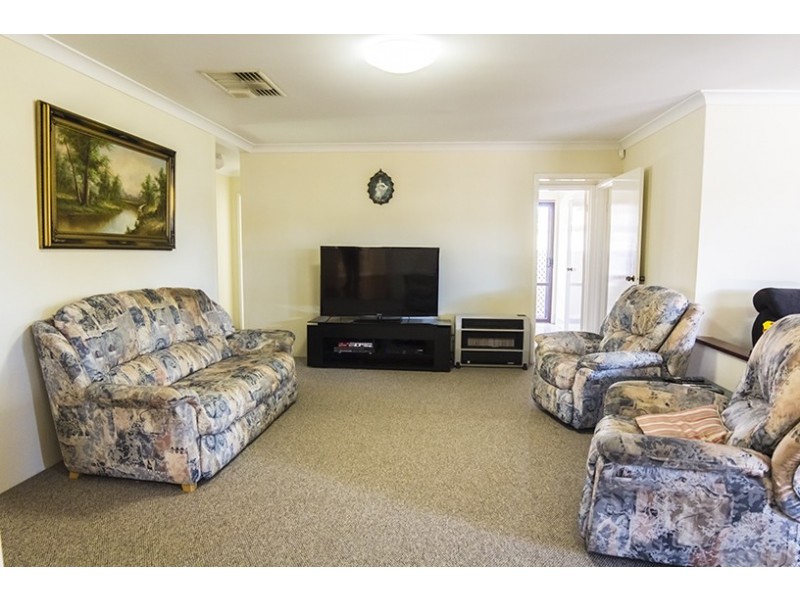 220 Altone Road, Beechboro WA 6063