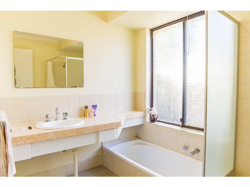 220 Altone Road, Beechboro WA 6063