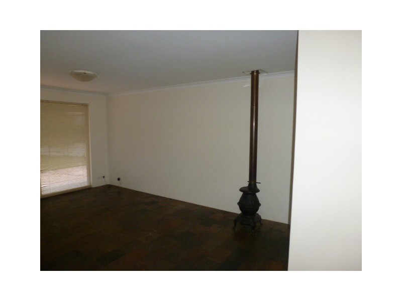 10 Monstera Ct, Alexander Heights WA 6064