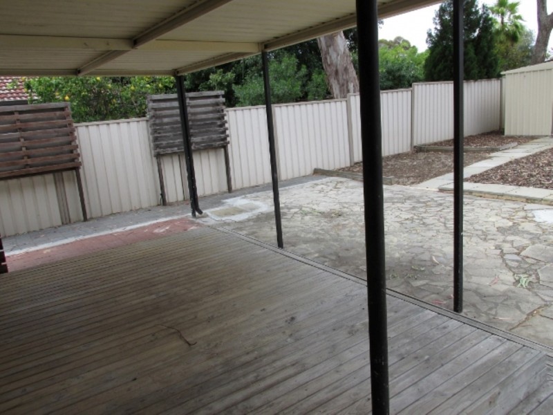 20 Winterton Way, Girrawheen WA 6064