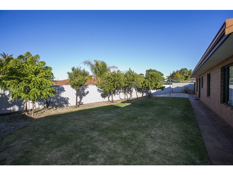 3 Hibiscus Court, Churchlands WA 6018