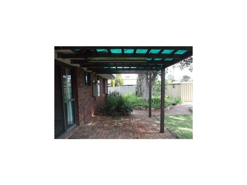 9a Barlee Way, Beechboro WA 6063