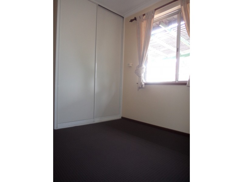 4 Bailey Place, Beechboro WA 6063