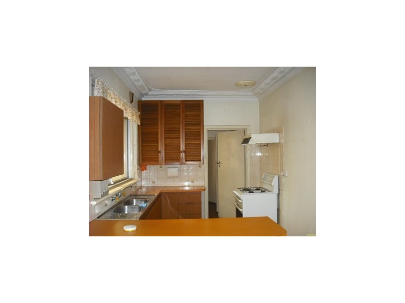 235 Flinders Street, Yokine WA 6060