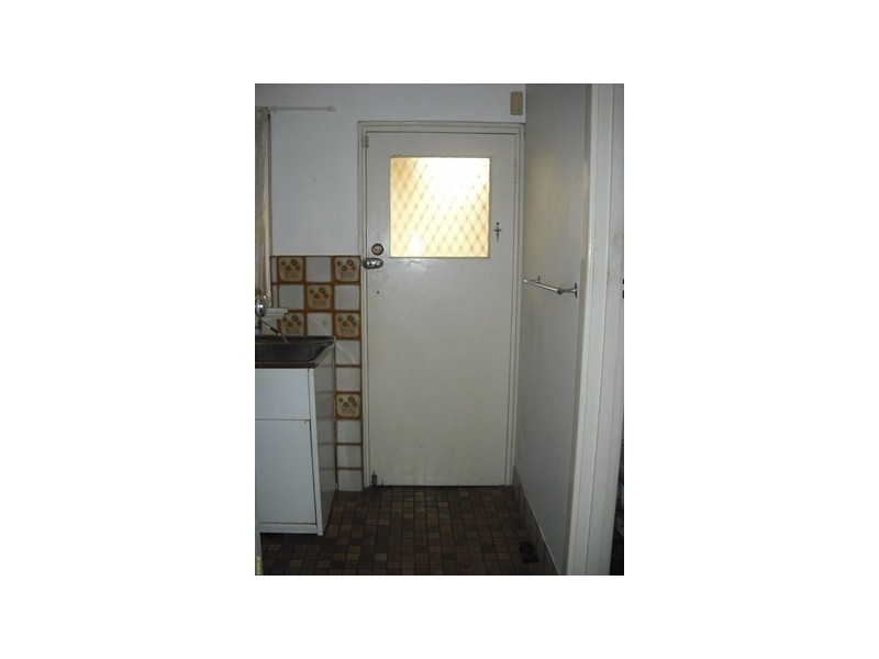 235 Flinders Street, Yokine WA 6060