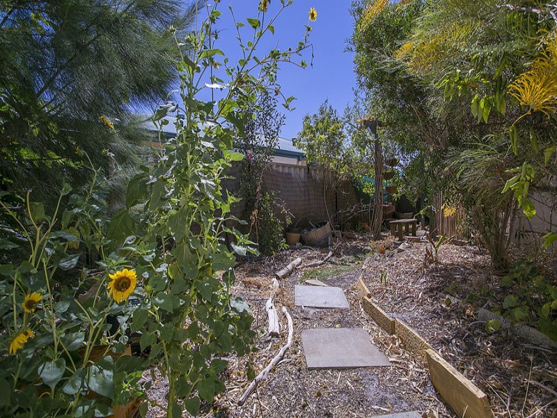 1 Jennings Way, Lockridge WA 6054