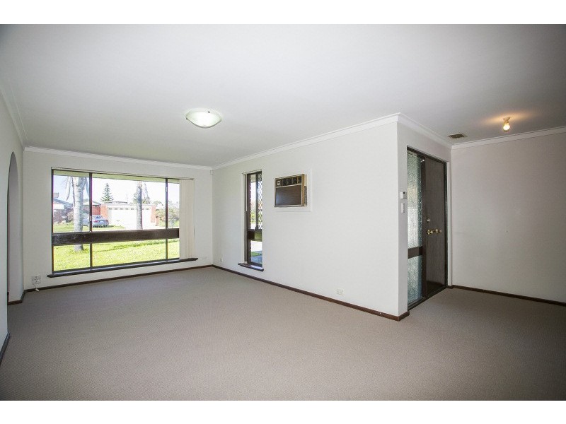 20 Baker Court, Langford WA 6147