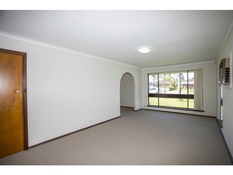 20 Baker Court, Langford WA 6147