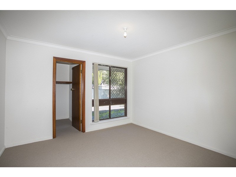 20 Baker Court, Langford WA 6147