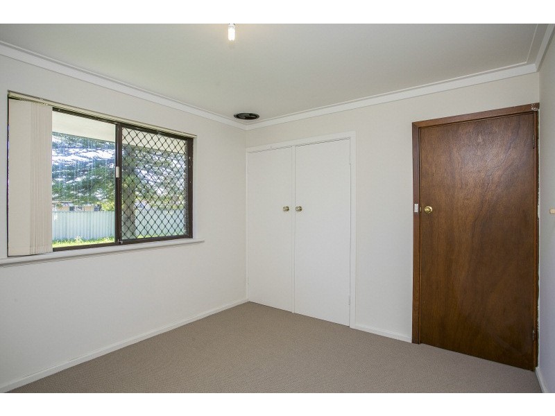 20 Baker Court, Langford WA 6147