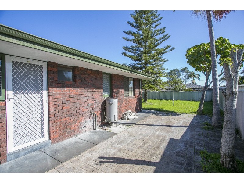 20 Baker Court, Langford WA 6147