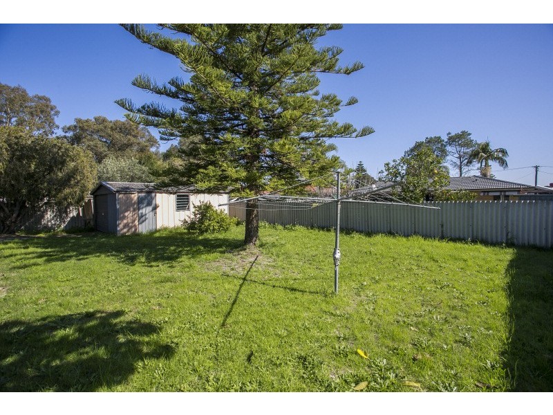 20 Baker Court, Langford WA 6147