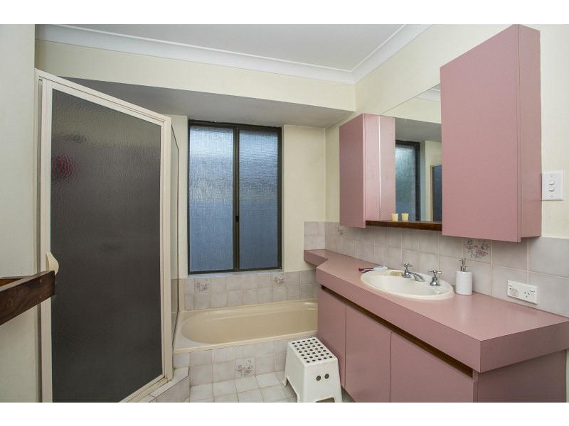 3 Glenmont Gardens, Ballajura WA 6066