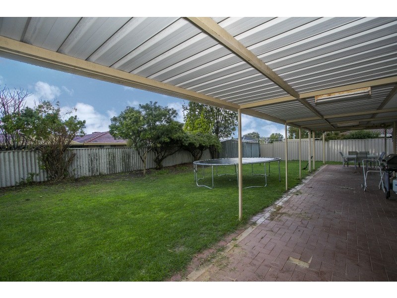 3 Glenmont Gardens, Ballajura WA 6066