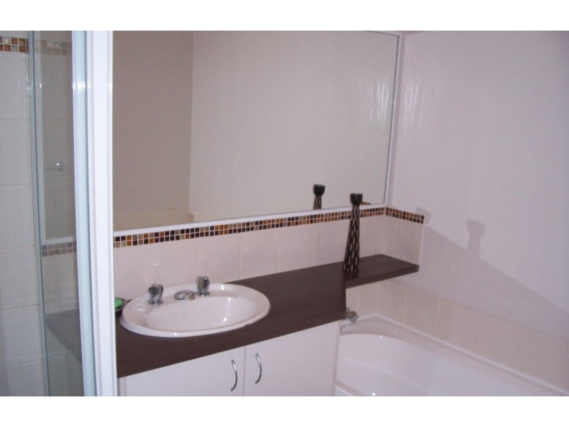 6/45 norman, St James WA 6102