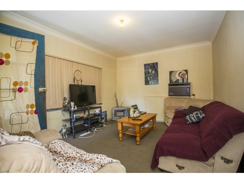 3 Kalara Way, Koongamia WA 6056