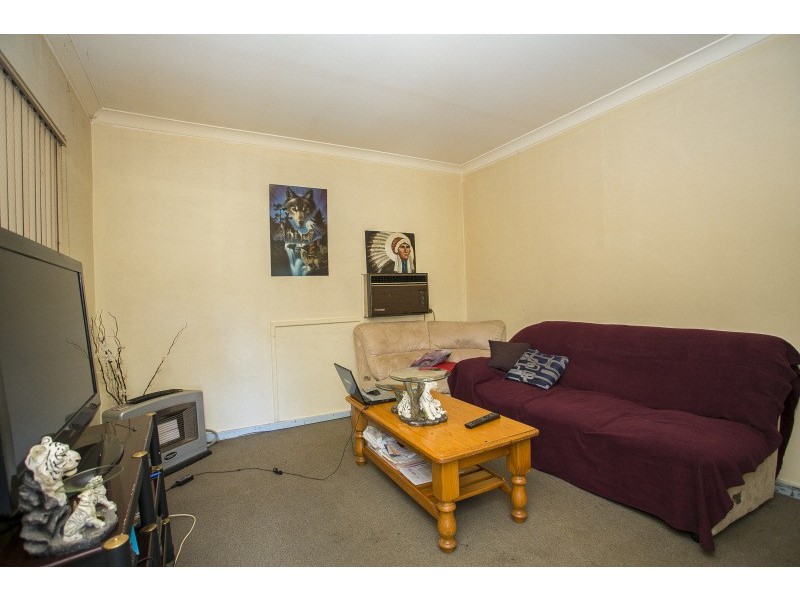 3 Kalara Way, Koongamia WA 6056