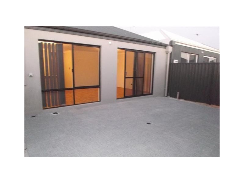 22 Delphi Way, Aveley WA 6069