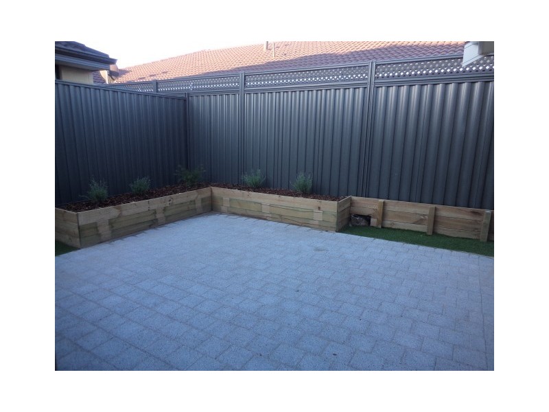 5 Levanto Way, Caversham WA 6055