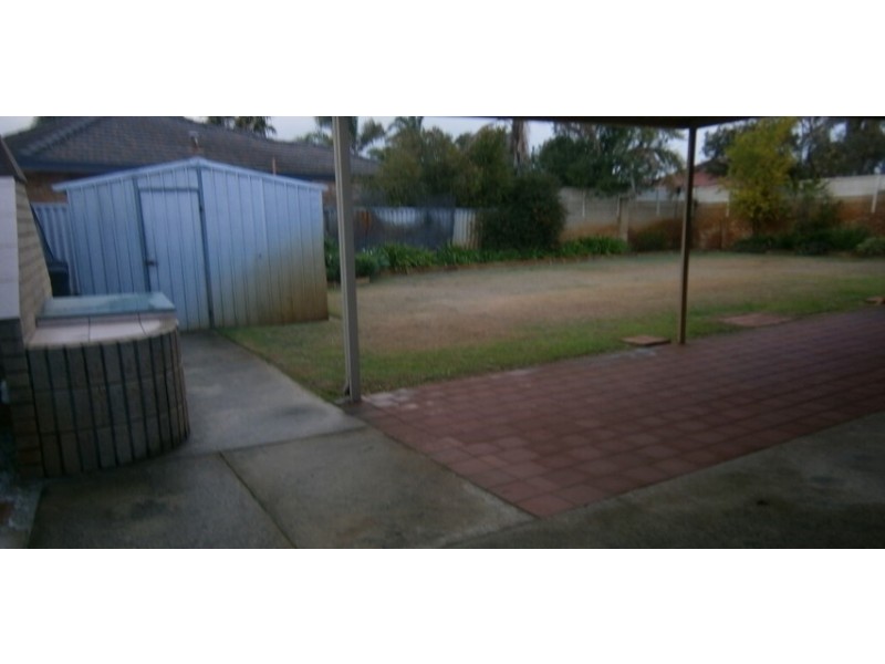 2 Satellite Retreat, Kiara WA 6054