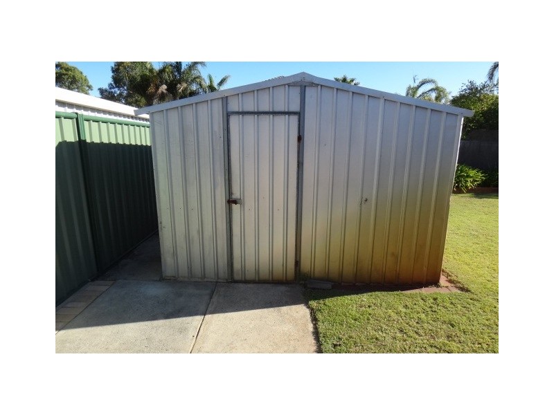 2 Satellite Retreat, Kiara WA 6054