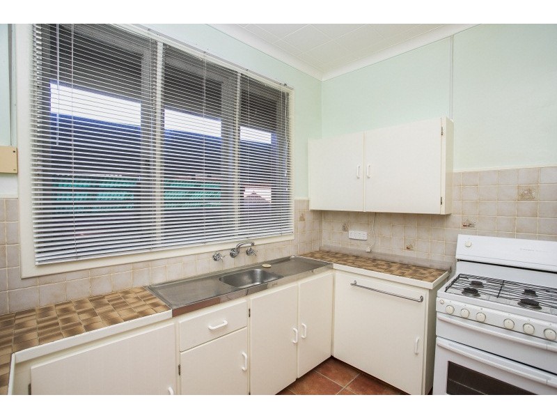28 Letsom Way, Langford WA 6147
