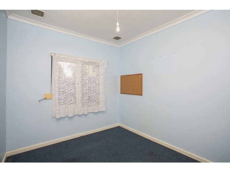28 Letsom Way, Langford WA 6147