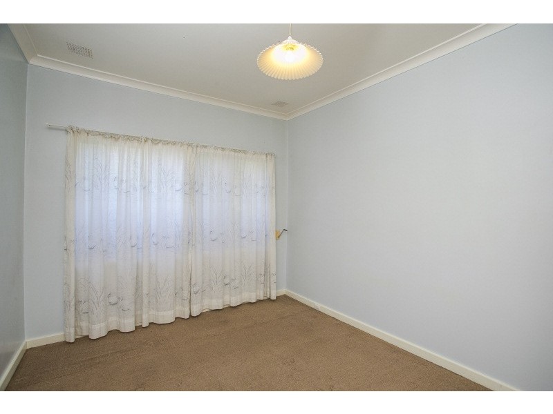 28 Letsom Way, Langford WA 6147