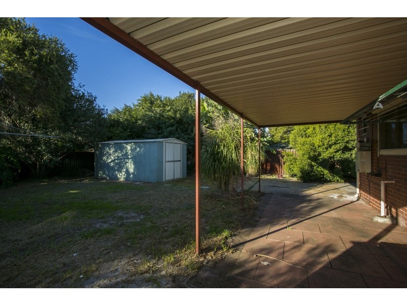 28 Letsom Way, Langford WA 6147
