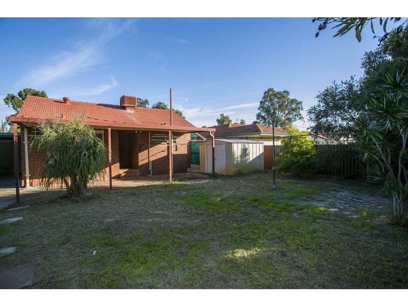 28 Letsom Way, Langford WA 6147