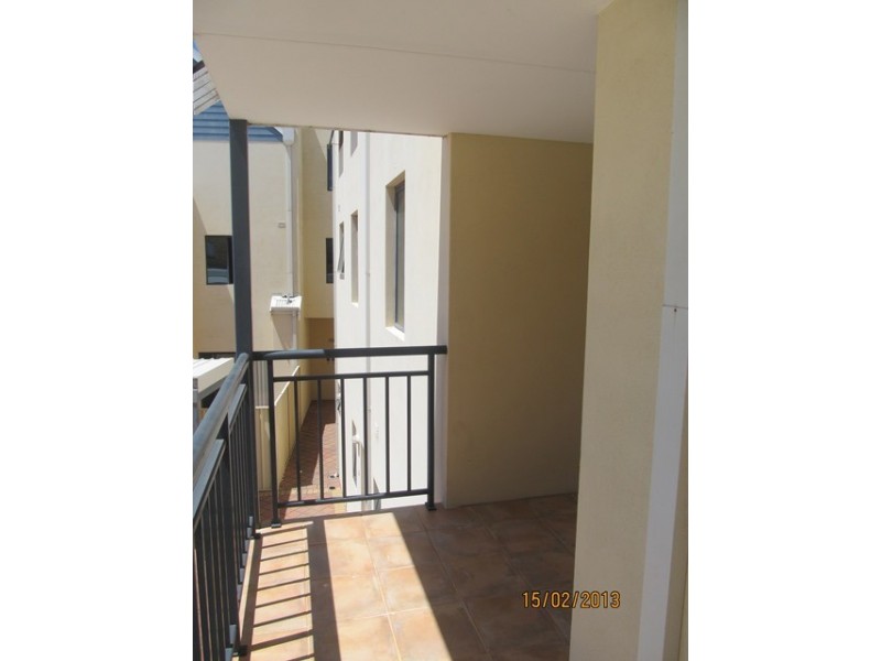 8/1 Plaistow Street, Joondalup WA 6027