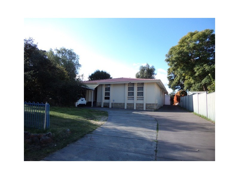72A Corfield Street, Gosnells WA 6110