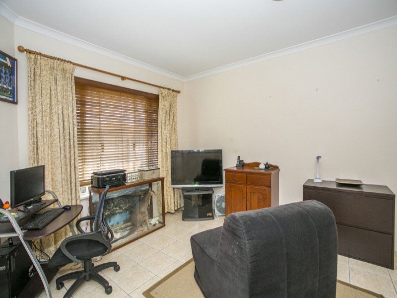 28 Salmar Way, Westminster WA 6061