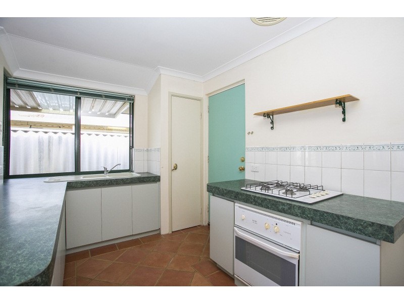17 Whyatt Green, Leda WA 6170