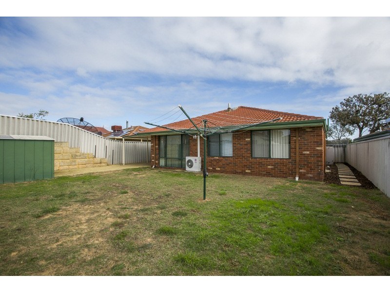17 Whyatt Green, Leda WA 6170