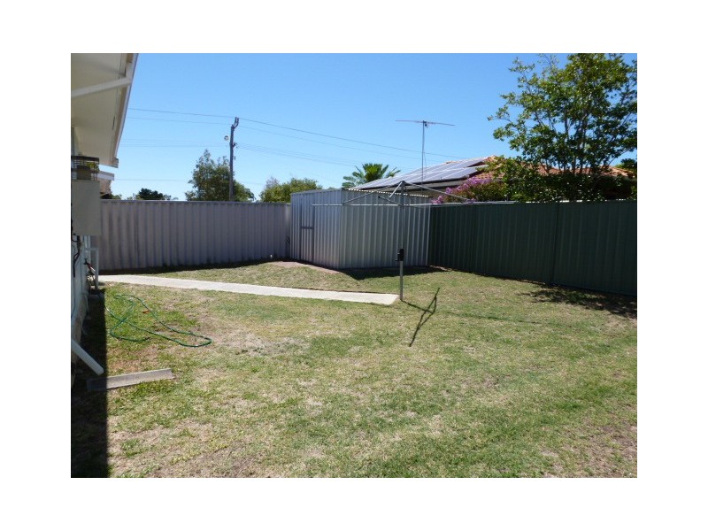 2A Bilby Road, Girrawheen WA 6064